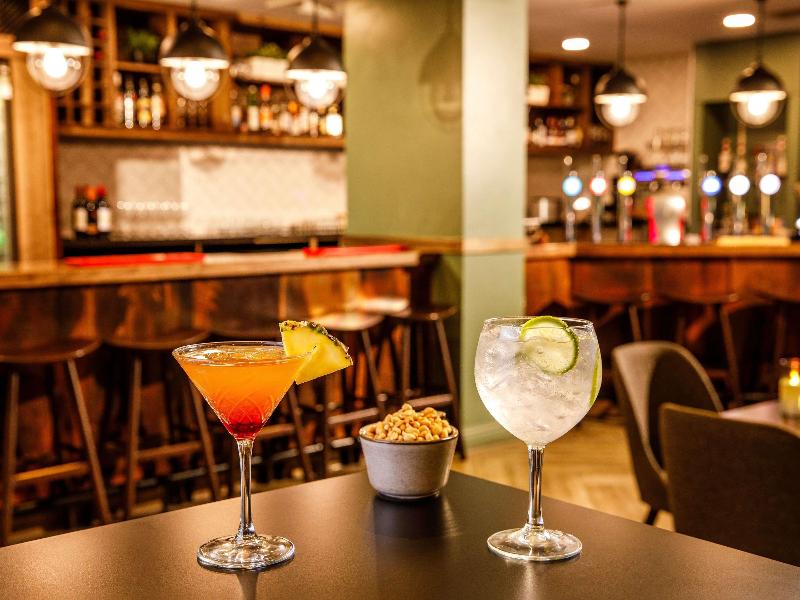Mercure Cardiff North Hotel image
