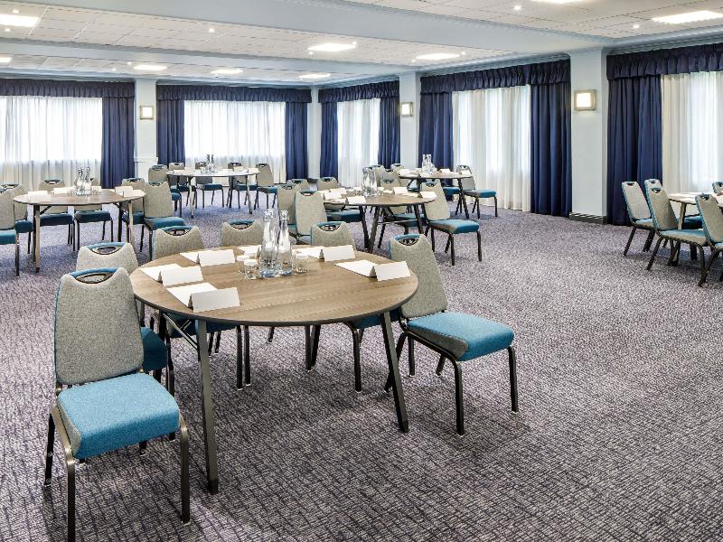 Mercure Cardiff North Hotel image