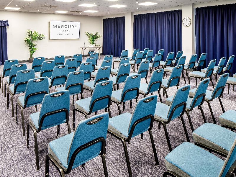 Mercure Cardiff North Hotel image