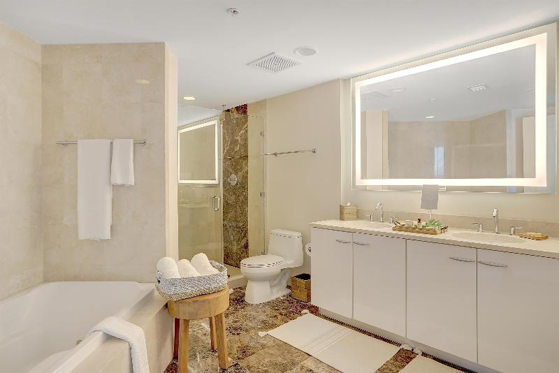 Stay in style at Beach House Fort Lauderdale, a Hilton Resort