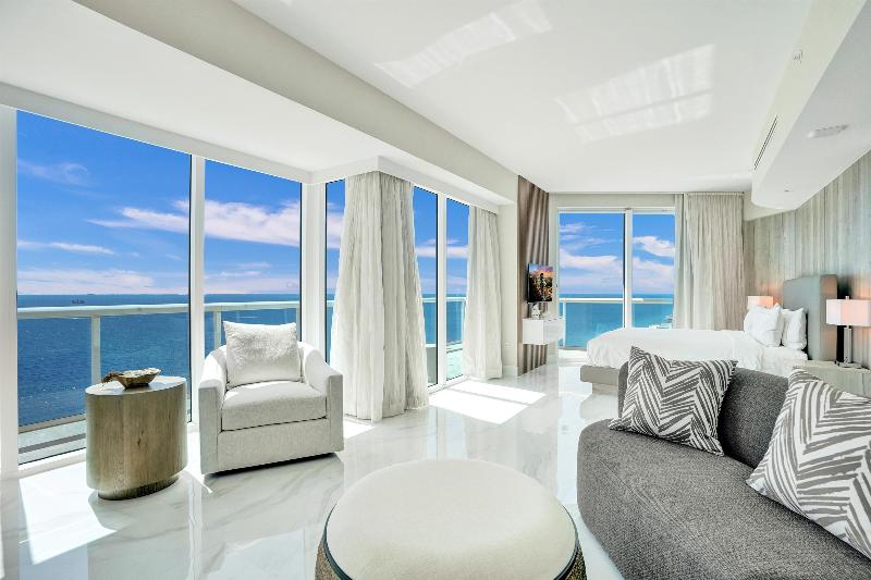 Beach House Fort Lauderdale, a Hilton Resort image