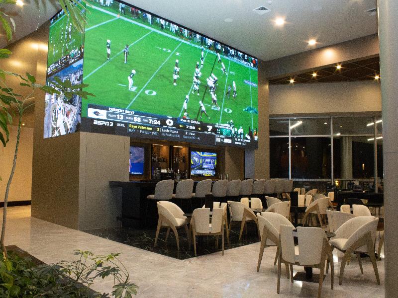 Holiday Inn Monterrey Parque Fundidora image