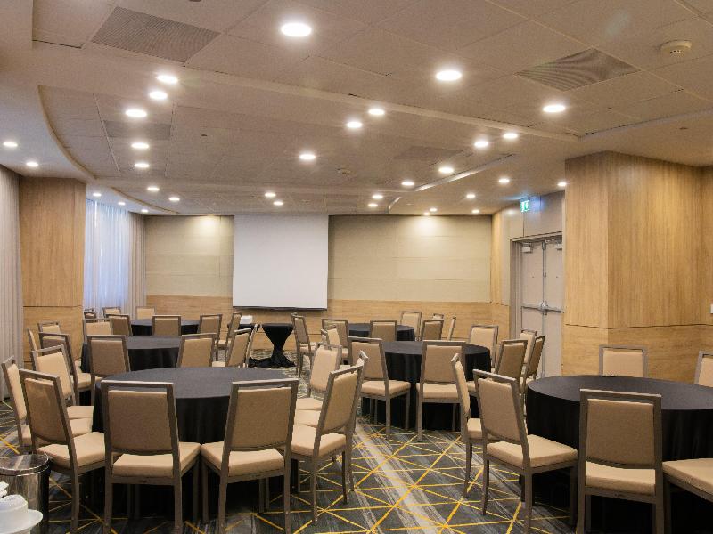 Holiday Inn Monterrey Parque Fundidora image