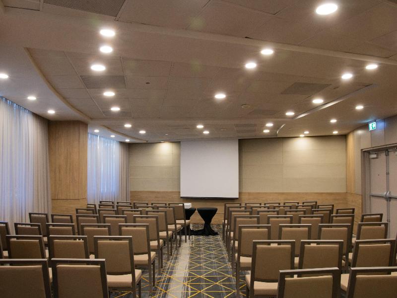 Holiday Inn Monterrey Parque Fundidora image