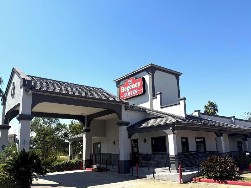 Regency Suites Intercontinental Airport