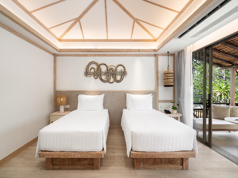 SAii Phi Phi Island Village image