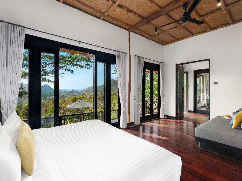 SAii Phi Phi Island Village image