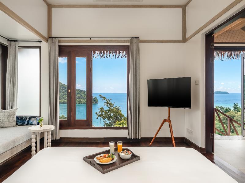 SAii Phi Phi Island Village image
