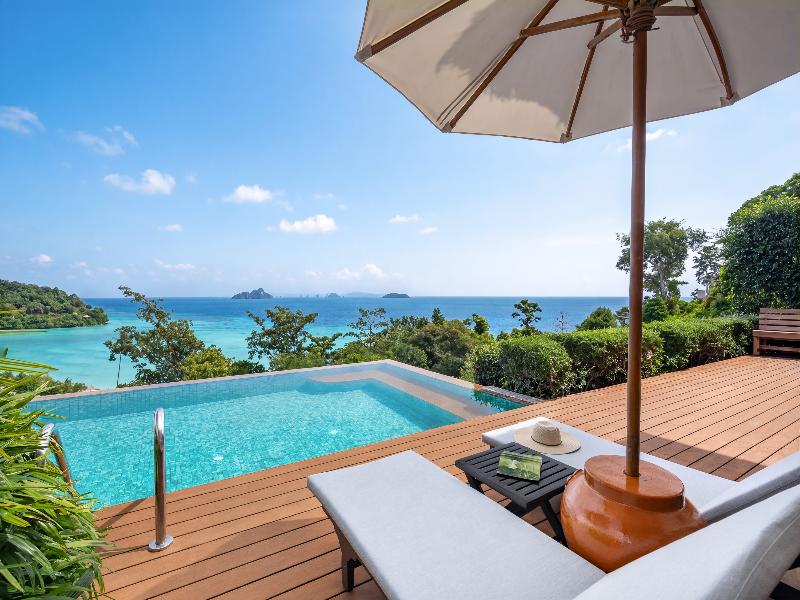 SAii Phi Phi Island Village image