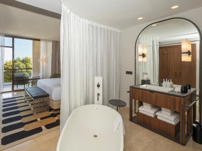 Miramar Barcelona GL Newly Renovated image