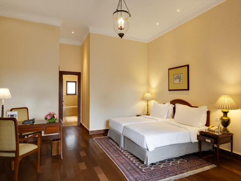 Maidens Hotel Delhi image