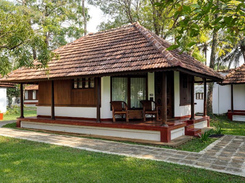 Coconut Lagoon Kumarakom- A CGH Earth Experience image