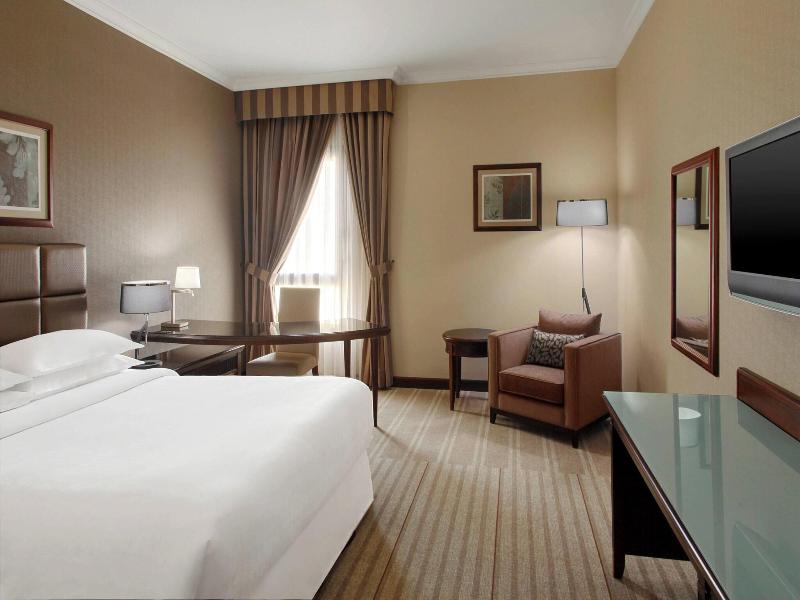 Sheraton Riyadh Hotel & Towers image
