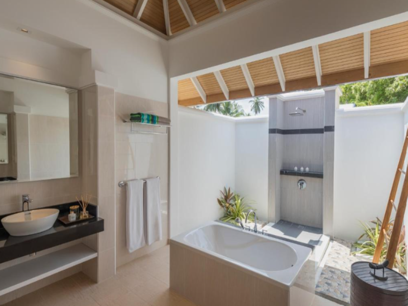 Niva Kurumba Maldives image