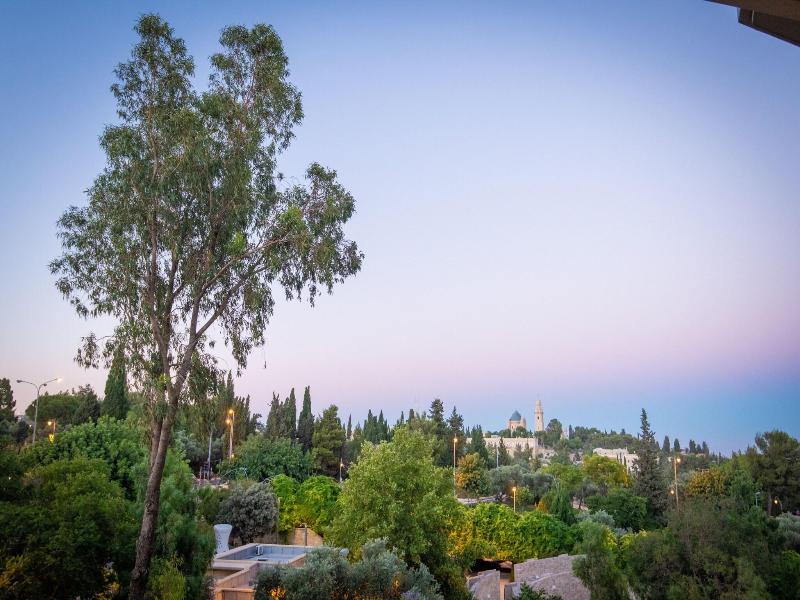 The Inbal Jerusalem image