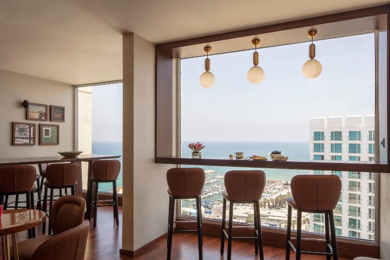 Renaissance Tel Aviv image