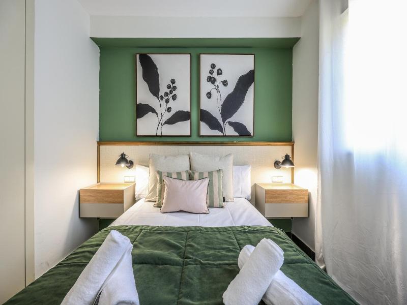 Lusso Velilla image