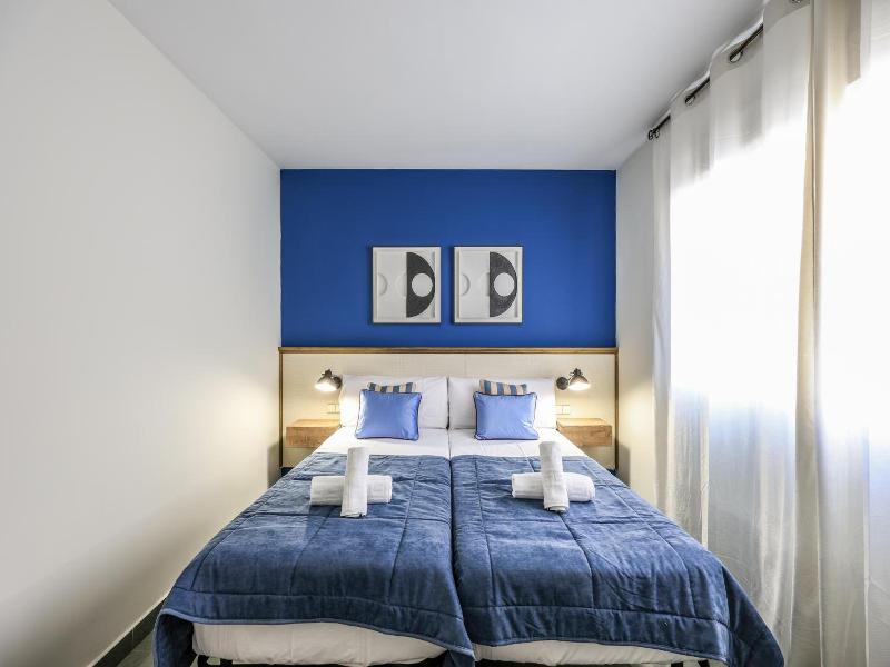Lusso Velilla image