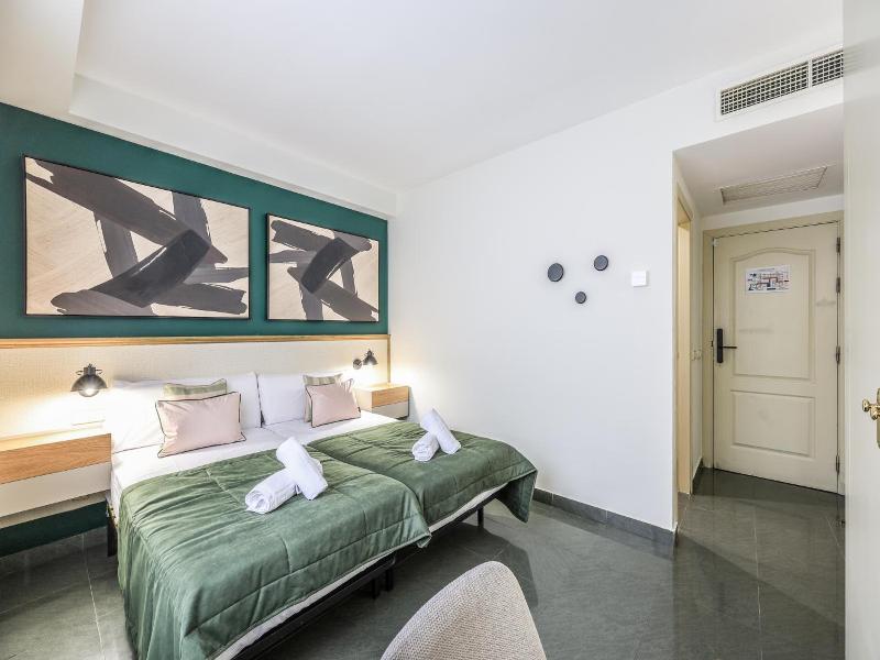 Lusso Velilla image