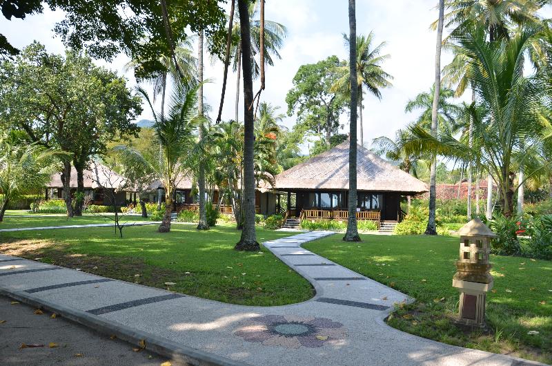 Best Price on Kila Senggigi Beach Hotel Lombok  in Lombok  