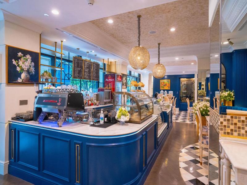 Le Meridien Jakarta image