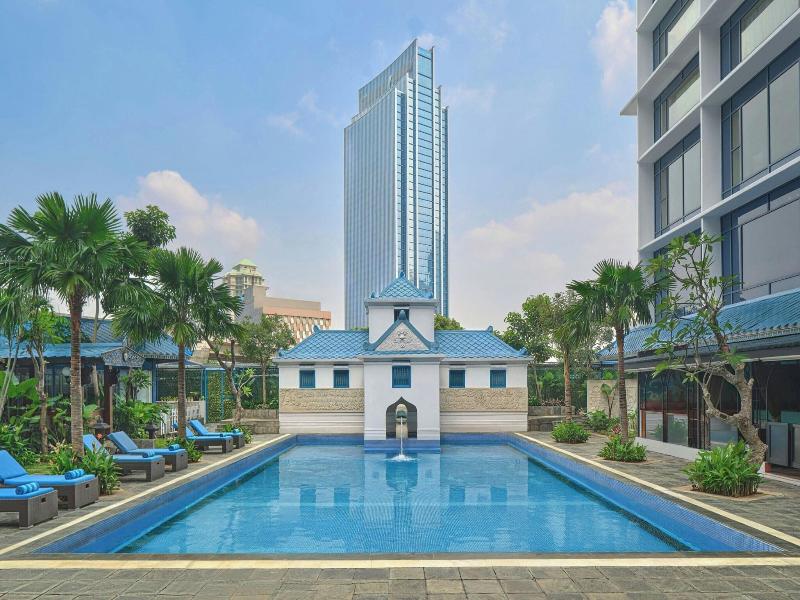 Le Meridien Jakarta image
