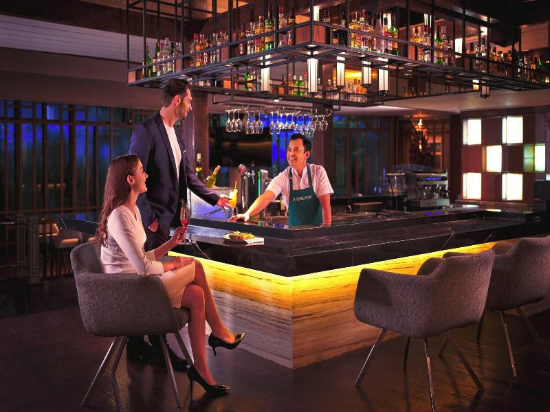 Le Meridien Jakarta image