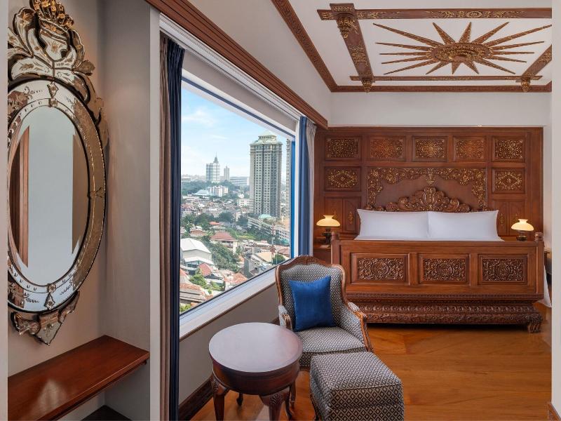 Le Meridien Jakarta image
