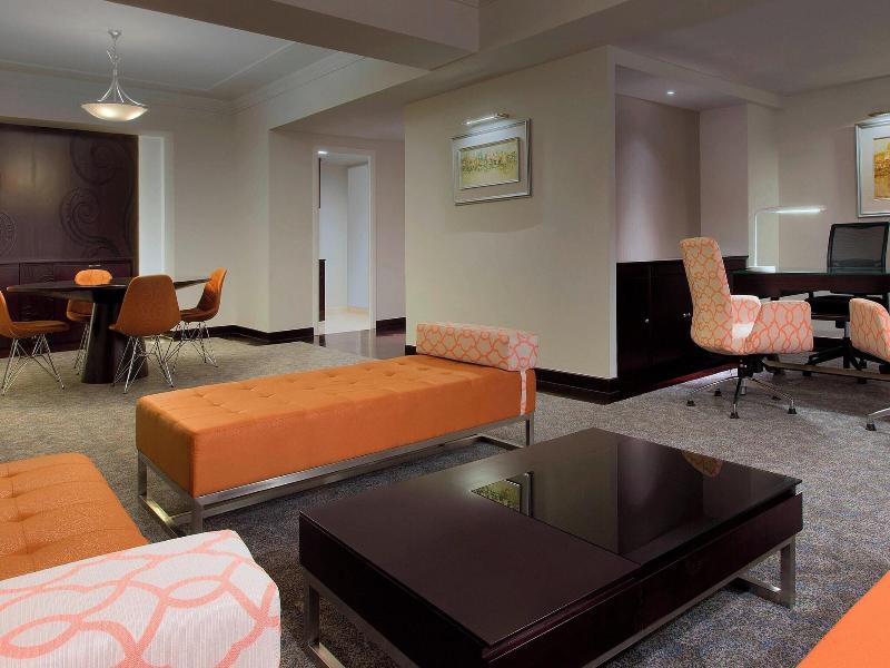 Le Meridien Jakarta image