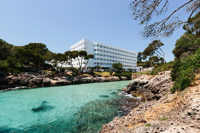 Aluasoul Mallorca Resort - Adults Only