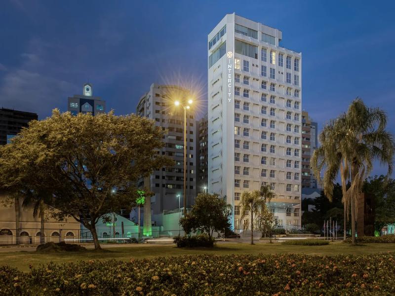 Hotel Intercity Florianópolis image