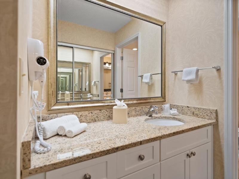 Holiday Inn & Suites Clearwater Beach S-Harboursid image