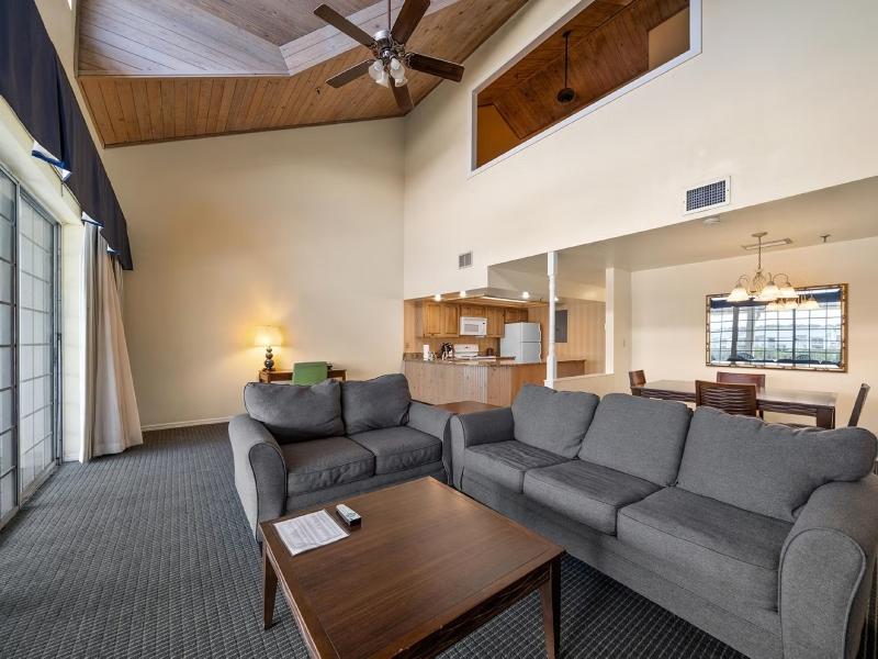 Holiday Inn & Suites Clearwater Beach S-Harboursid image