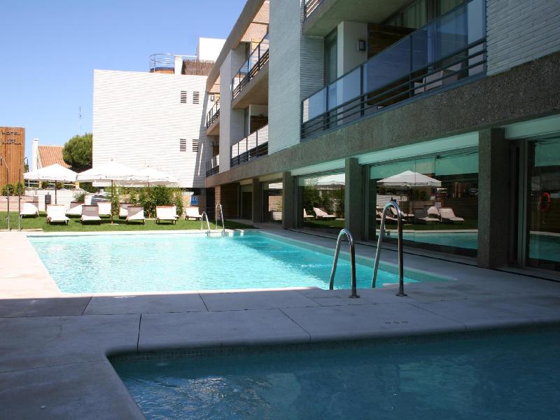 On Family Islantilla image