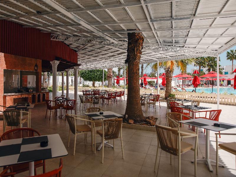 Houda Yasmine Marina & Spa image