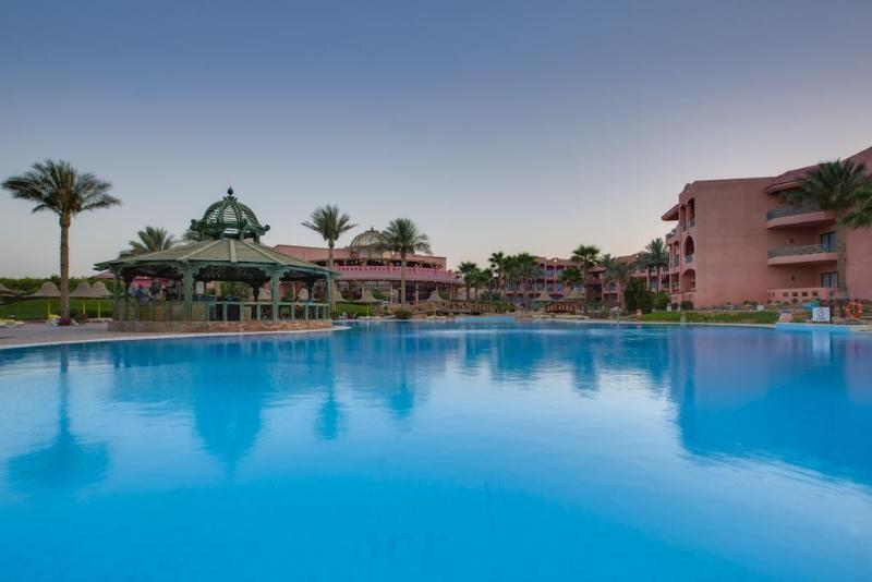 Parrotel Aqua Park Resort