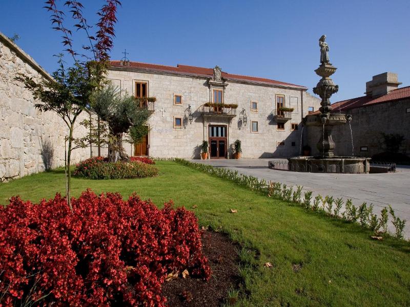 Pazo de Lestrove (Pousadas de Compostela) image