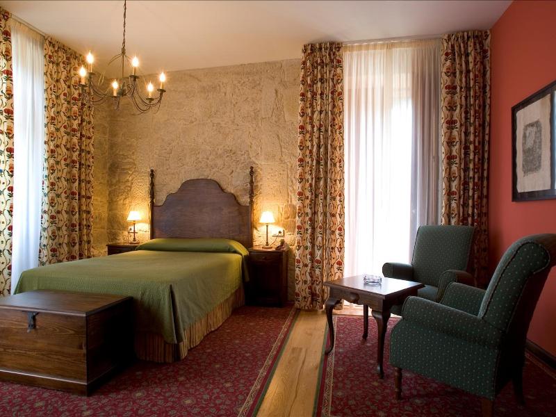 Pazo de Lestrove (Pousadas de Compostela) image