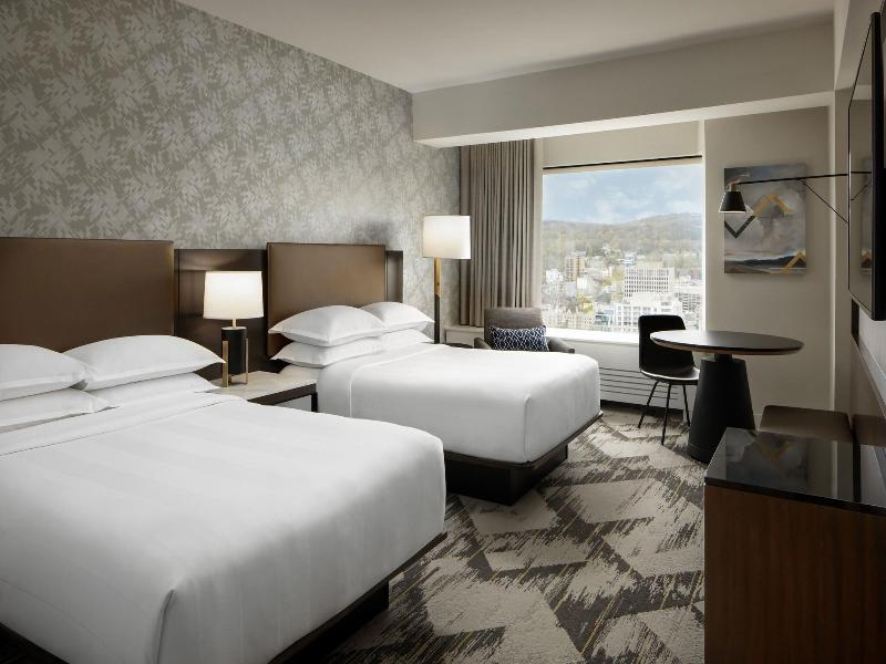 Le Centre Sheraton Hotel Montreal image