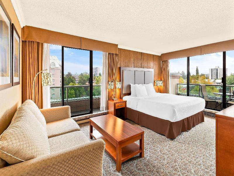 Best Western Plus Inner Harbour image
