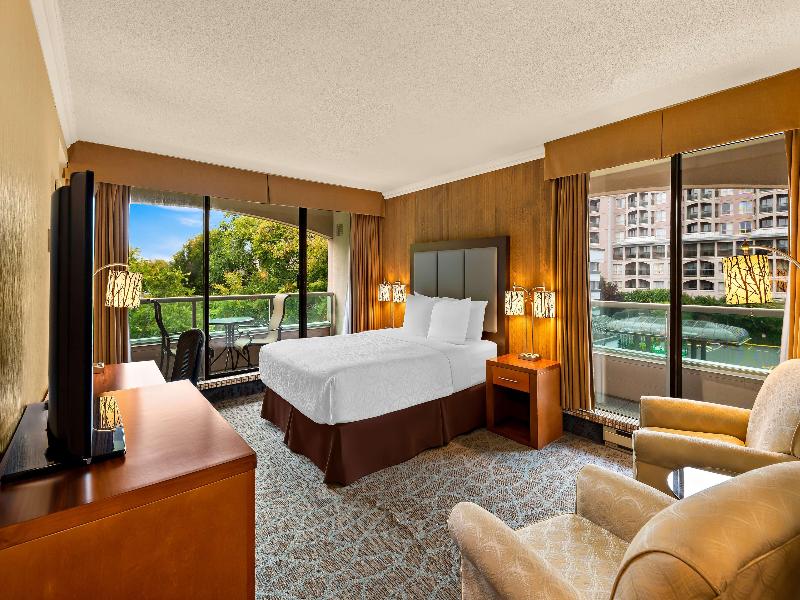 Best Western Plus Inner Harbour image