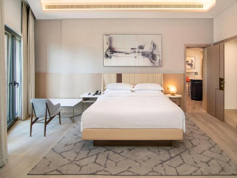 Sheraton Abu Dhabi Hotel & Resort image