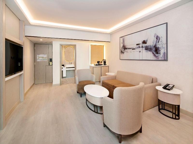 Sheraton Abu Dhabi Hotel & Resort image
