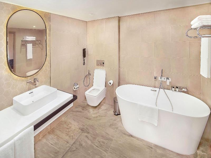 Sheraton Abu Dhabi Hotel & Resort image