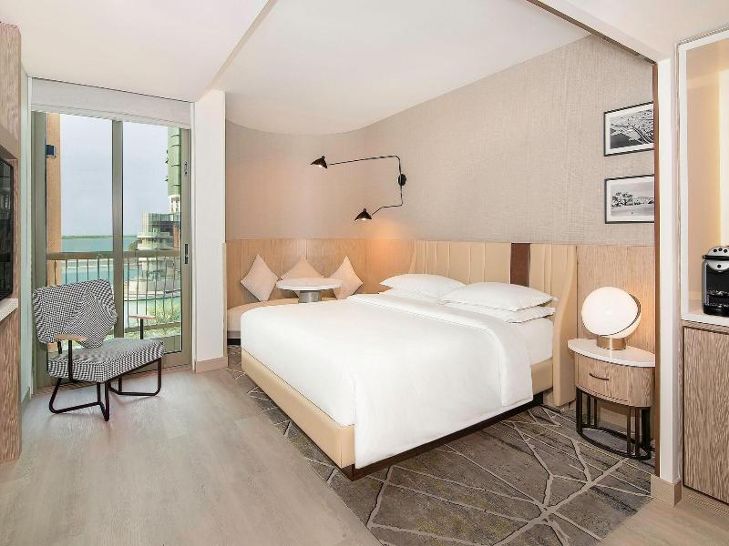 Sheraton Abu Dhabi Hotel & Resort image