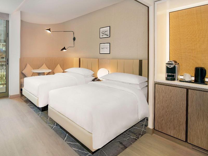 Sheraton Abu Dhabi Hotel & Resort image