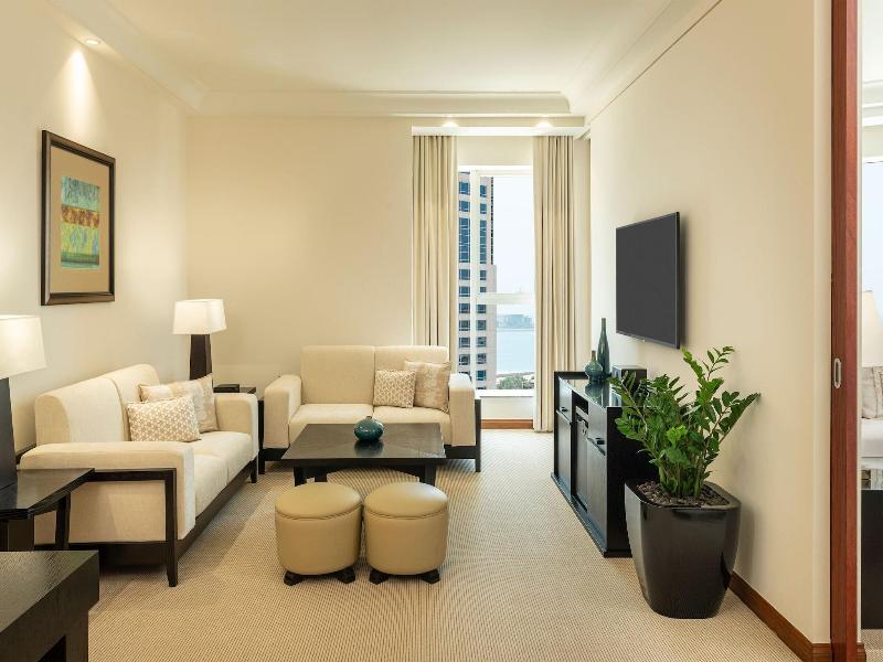 Grosvenor House, a Luxury Collection Hotel image
