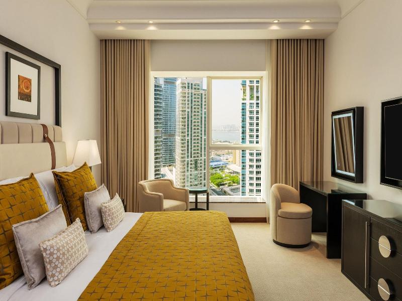 Grosvenor House, a Luxury Collection Hotel image