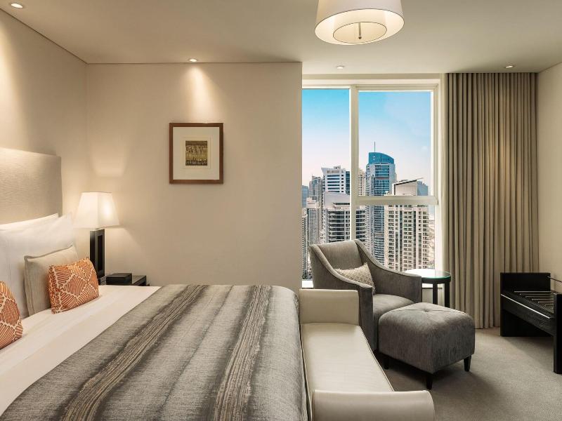 Grosvenor House, a Luxury Collection Hotel image