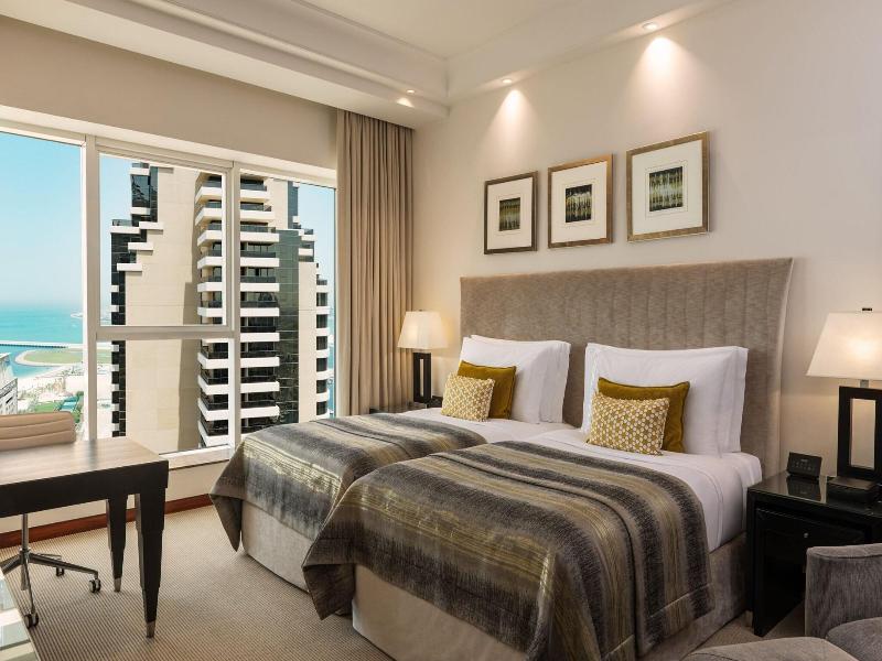 Grosvenor House, a Luxury Collection Hotel image